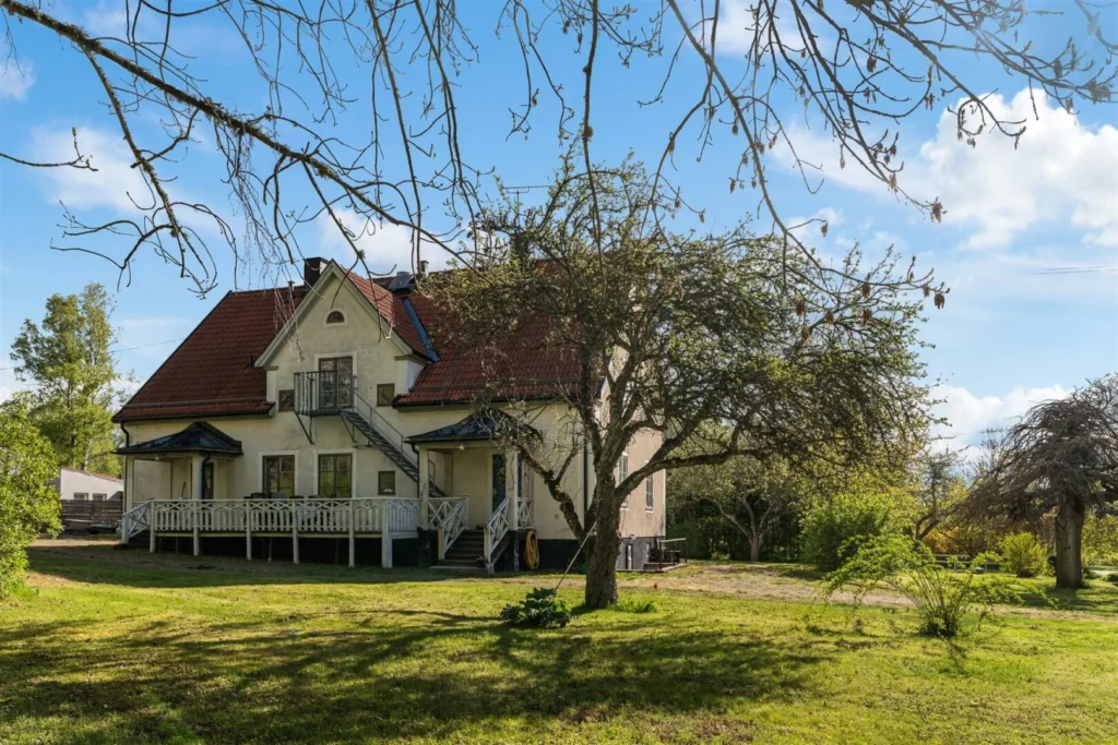 31. Nybyggnation av takkupor